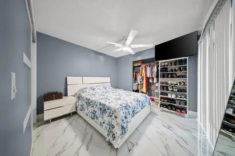 1524 Forest Lakes Circle West Palm Beach FL 33406