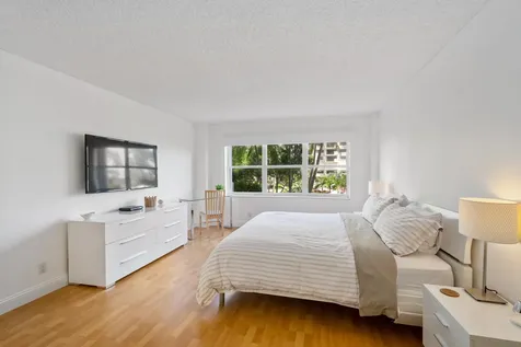 5000 N Ocean Boulevard Lauderdale By The Sea FL 33308