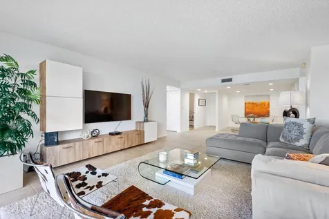 5000 N Ocean Boulevard Lauderdale By The Sea FL 33308