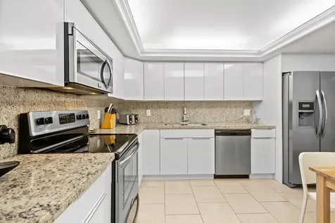 5000 N Ocean Boulevard Lauderdale By The Sea FL 33308