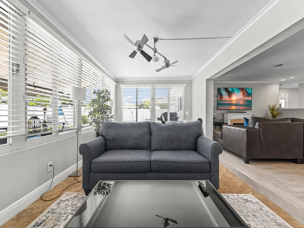 801 SE 14th Street Deerfield Beach FL 33441