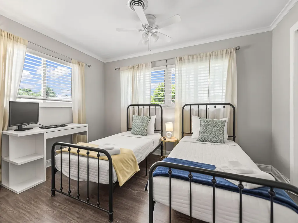 801 SE 14th Street Deerfield Beach FL 33441
