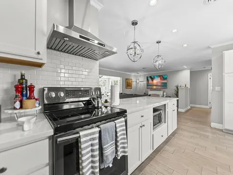 801 SE 14th Street Deerfield Beach FL 33441