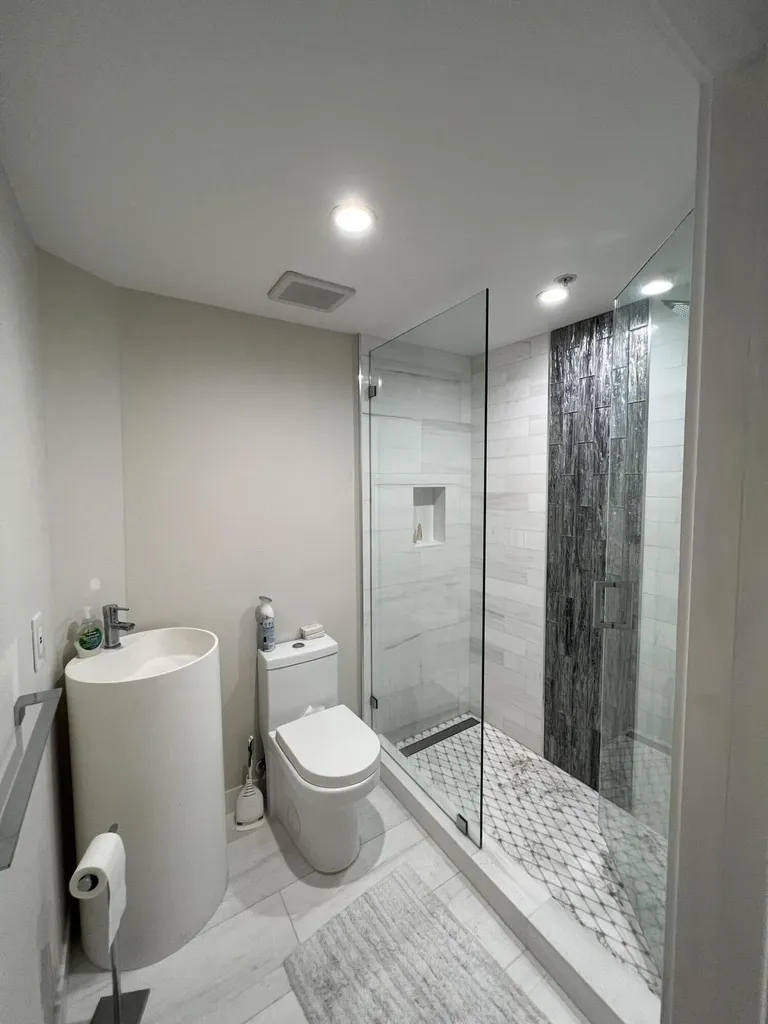 2051 SE 3rd Street Deerfield Beach FL 33441