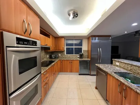 2051 SE 3rd Street Deerfield Beach FL 33441