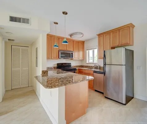 410 SW 15th Street Pompano Beach FL 33060