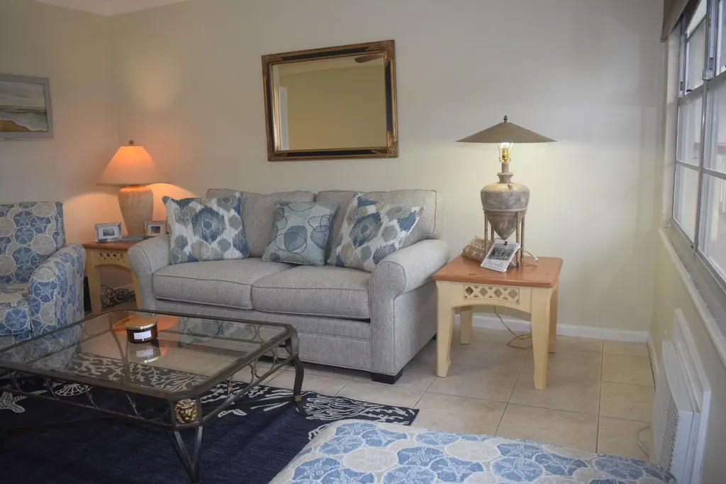315 Preston Boca Raton FL 33434