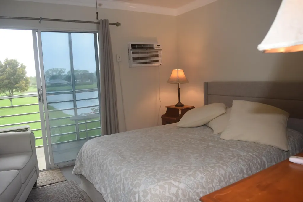 315 Preston Boca Raton FL 33434