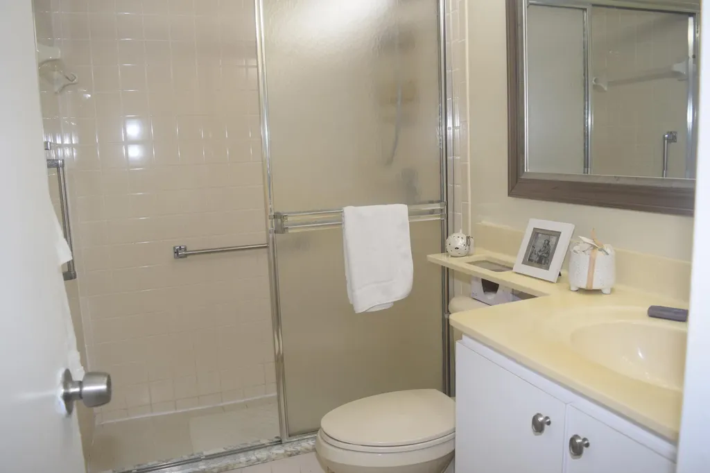 315 Preston Boca Raton FL 33434