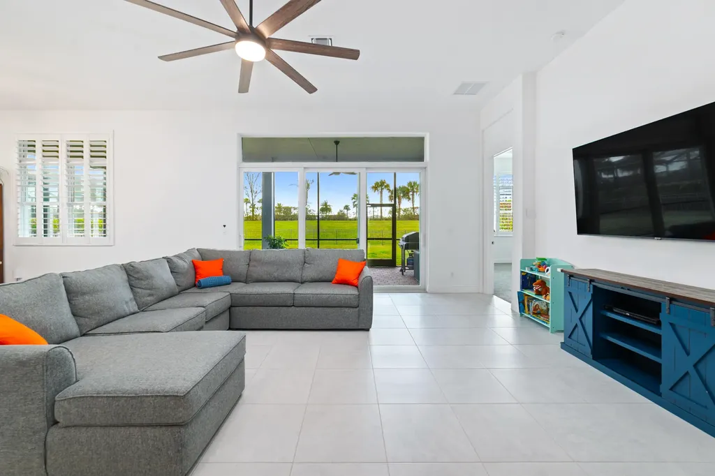 9135 SW Pepoli Way Port St Lucie FL 34987