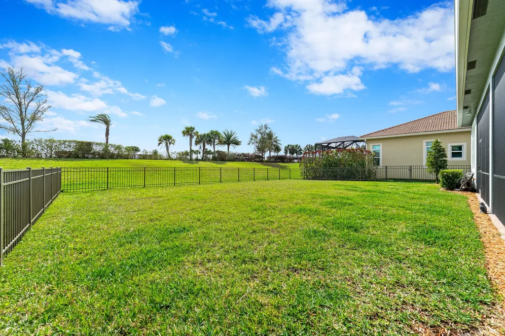 9135 SW Pepoli Way Port St Lucie FL 34987