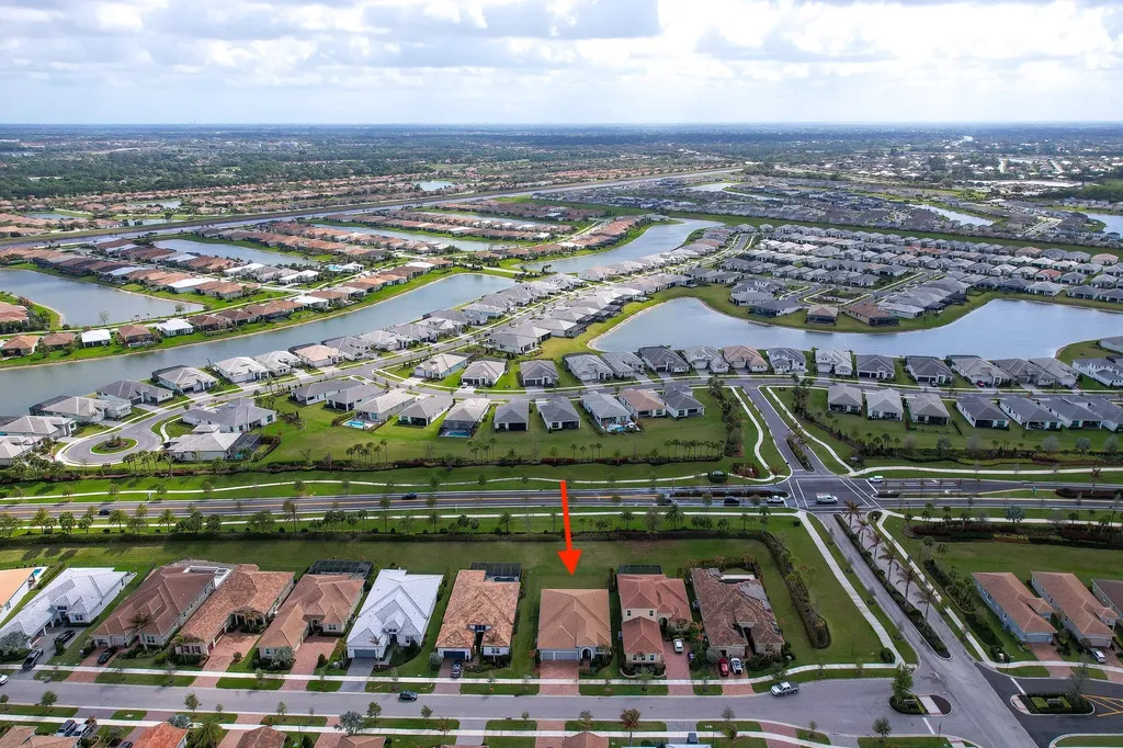 9135 SW Pepoli Way Port St Lucie FL 34987