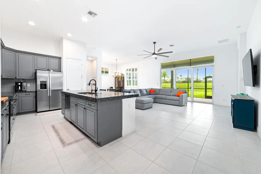 9135 SW Pepoli Way Port St Lucie FL 34987