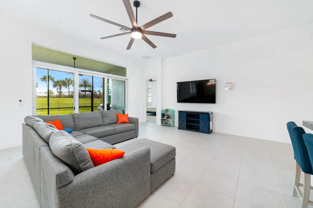 9135 SW Pepoli Way Port St Lucie FL 34987