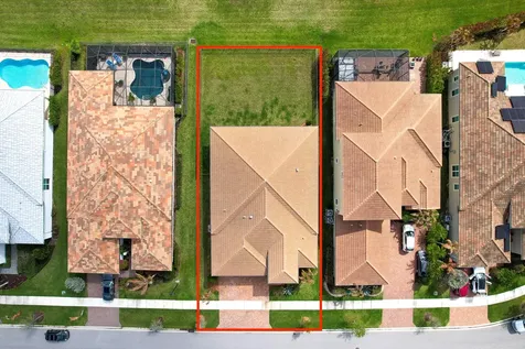9135 SW Pepoli Way Port St Lucie FL 34987