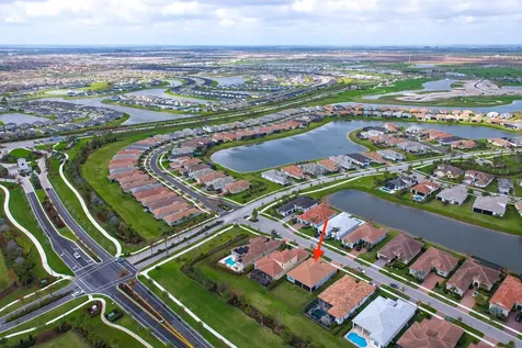 9135 SW Pepoli Way Port St Lucie FL 34987