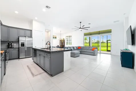 9135 SW Pepoli Way Port St Lucie FL 34987