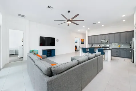 9135 SW Pepoli Way Port St Lucie FL 34987