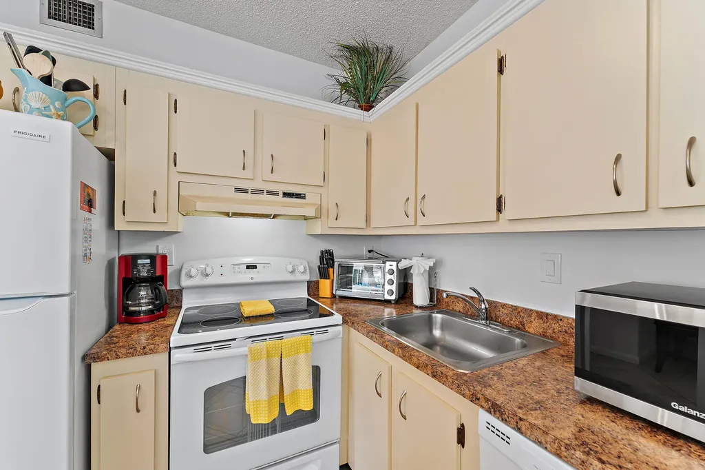 353 S Us Highway 1 Jupiter FL 33477