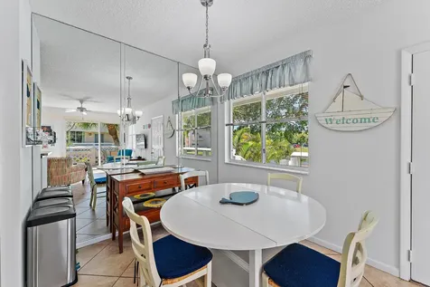 353 S Us Highway 1 Jupiter FL 33477