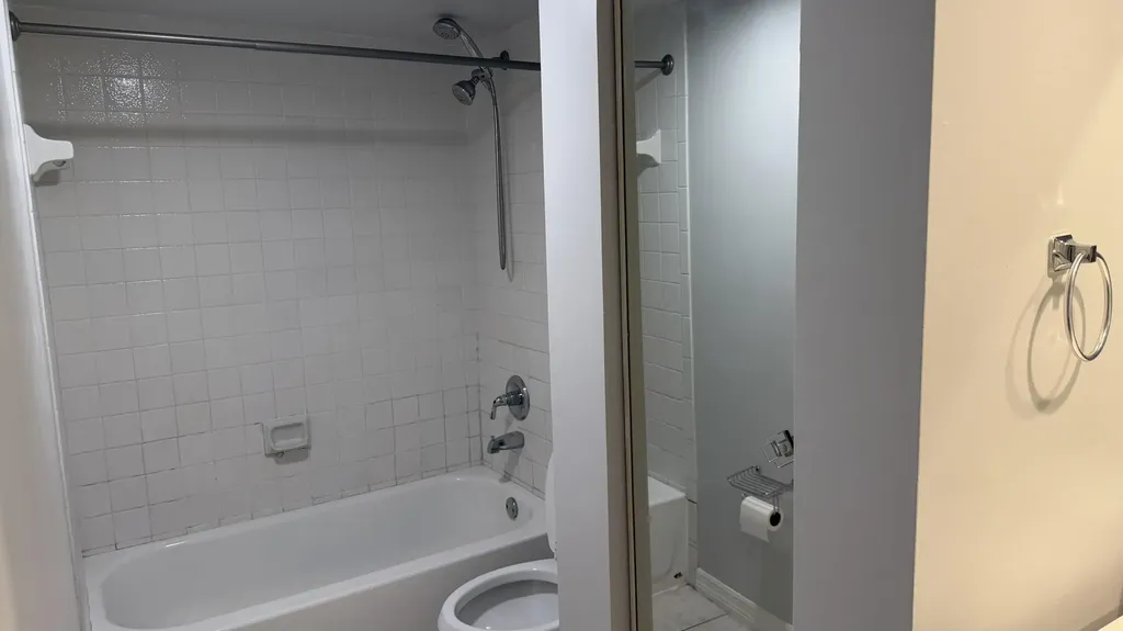 882 Springdale Circle Palm Springs FL 33461
