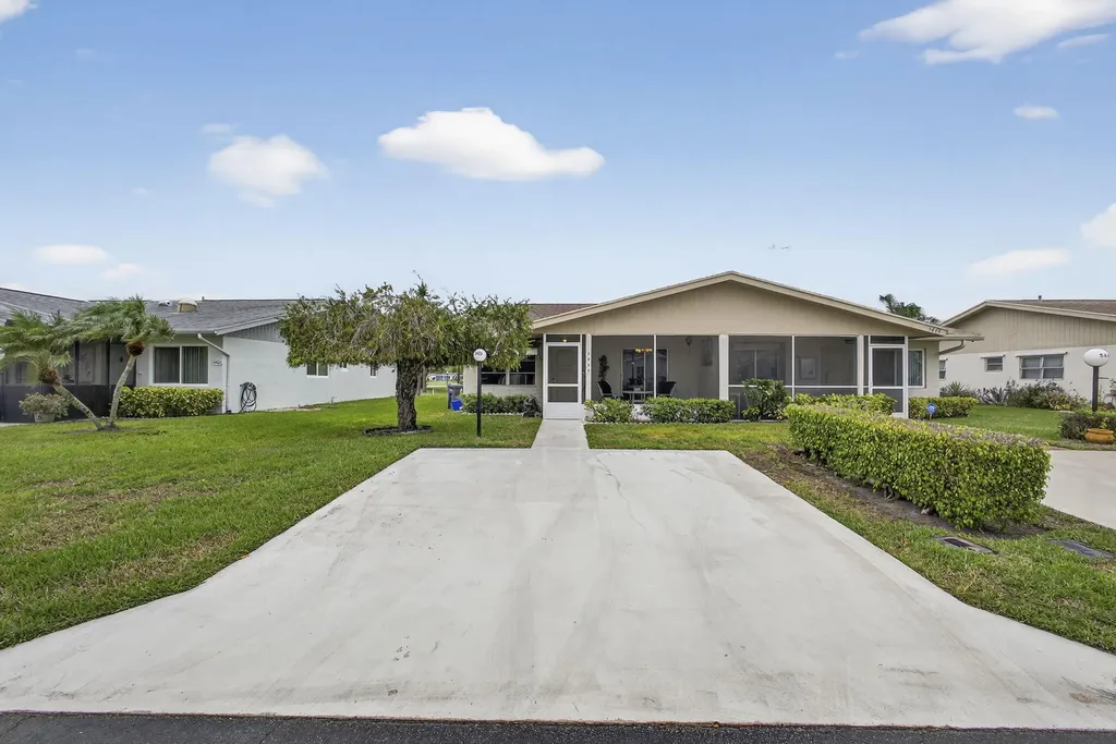 5455 Janice Lane West Palm Beach FL 33417