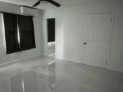 2340 Avenue M Riviera Beach FL 33404