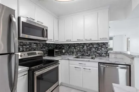 2841 Somerset Drive Lauderdale Lakes FL 33311