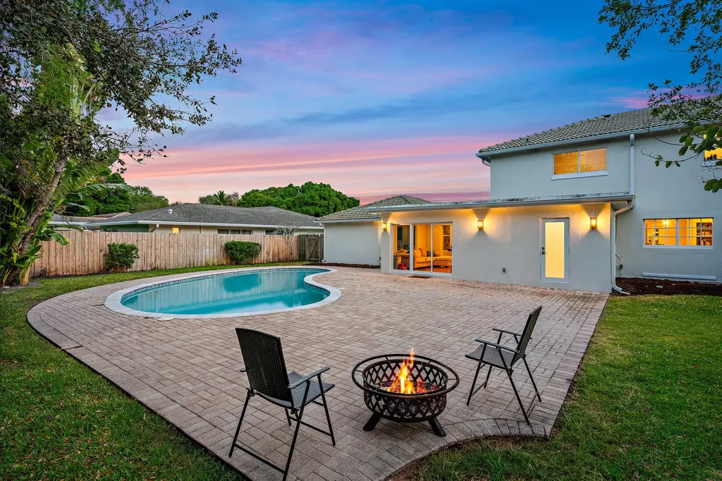 4143 Hickory Drive Palm Beach Gardens FL 33418