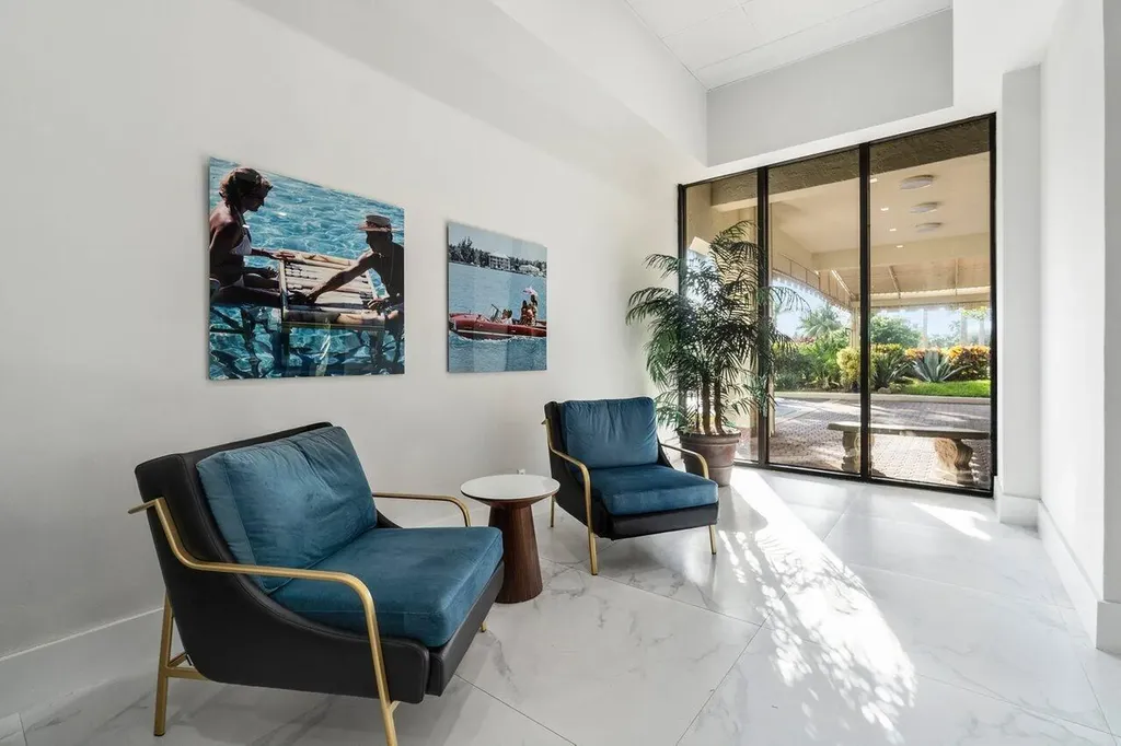 1900 Consulate Place West Palm Beach FL 33401