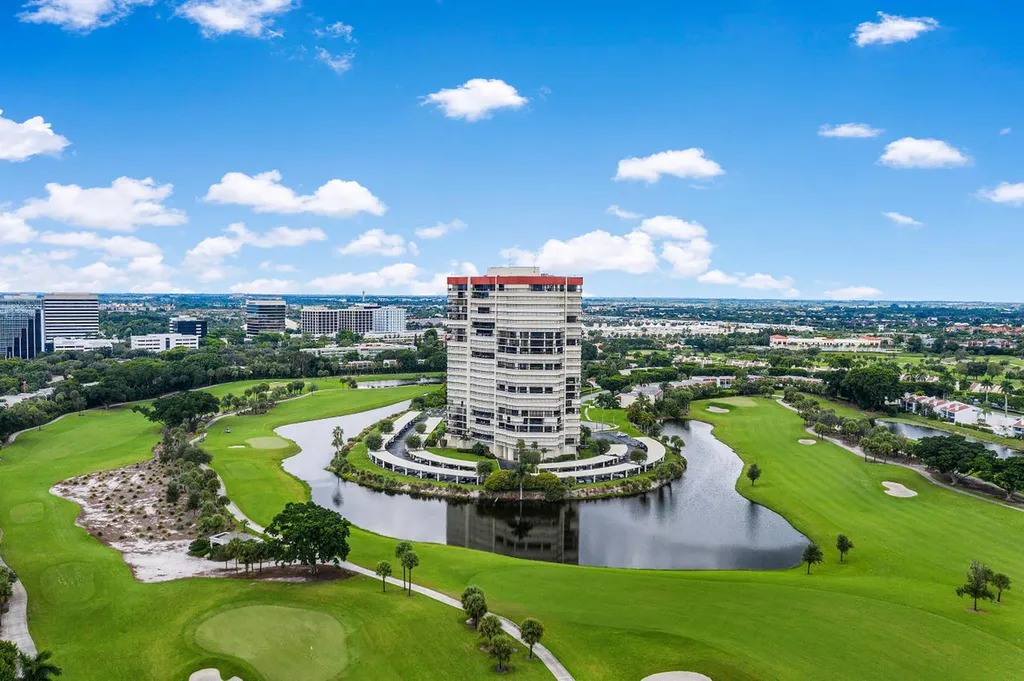 1900 Consulate Place West Palm Beach FL 33401