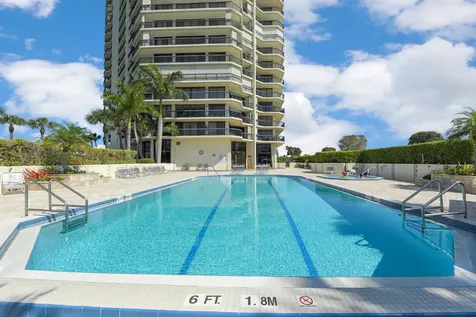 1900 Consulate Place West Palm Beach FL 33401