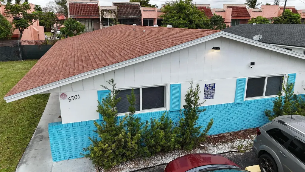 5701 NW 15th Street Lauderhill FL 33313