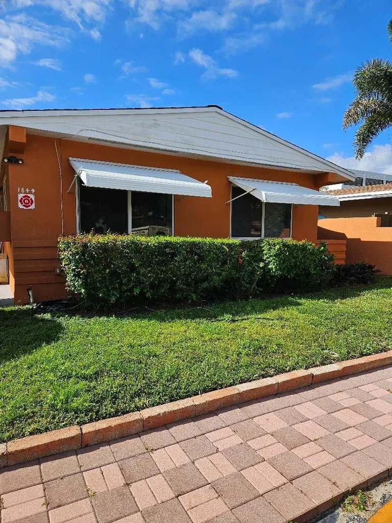 1844 NE 46th Street Fort Lauderdale FL