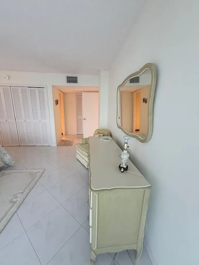 1180 S Ocean Boulevard Boca Raton FL 33432