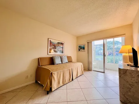 27 Sheffield B West Palm Beach FL 33417