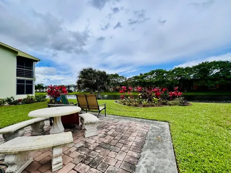 27 Sheffield B West Palm Beach FL 33417