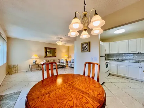 27 Sheffield B West Palm Beach FL 33417