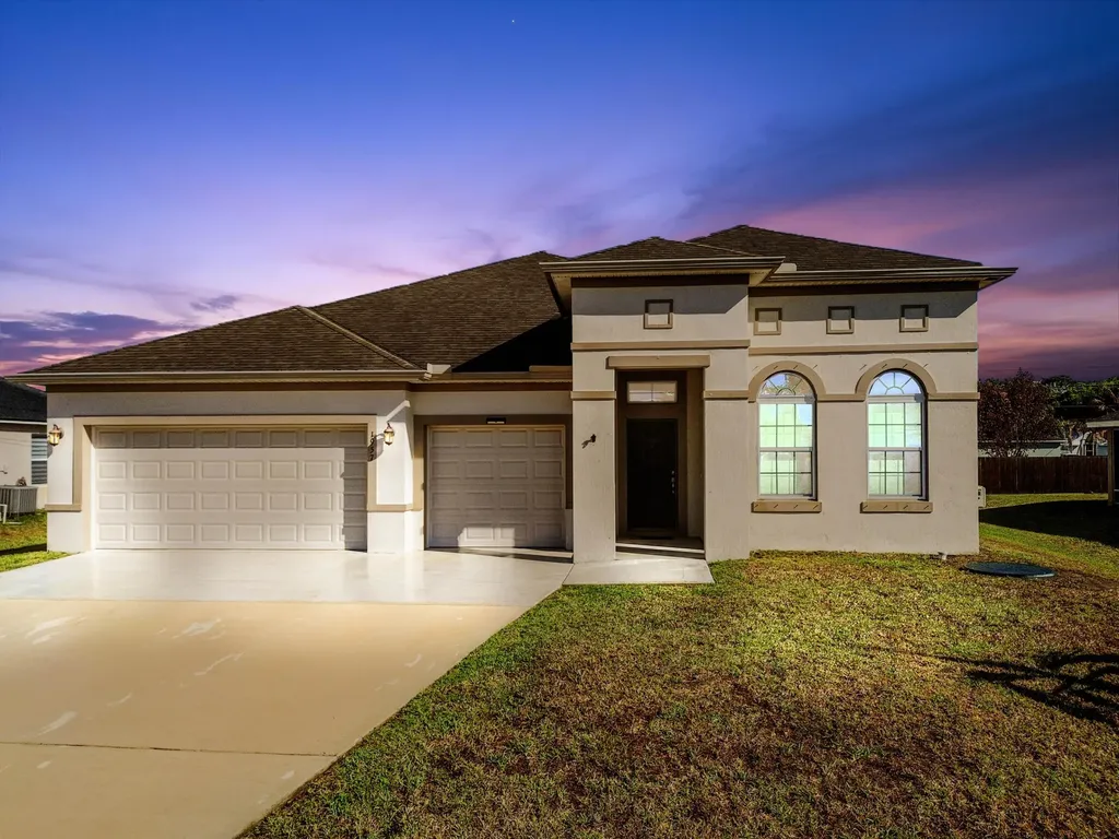 1957 SW Logan Street Port St Lucie FL 34953