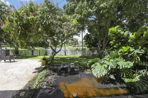 1776 NW 78th Avenue Pembroke Pines FL 33024