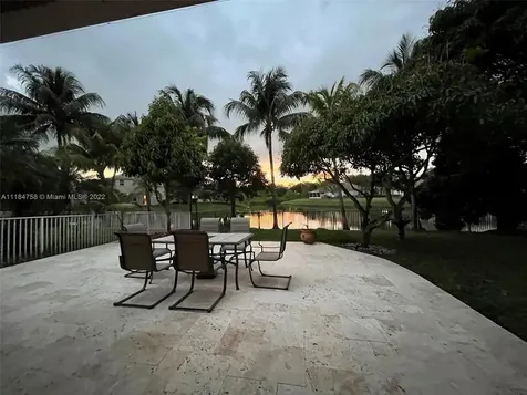 1776 NW 78th Avenue Pembroke Pines FL 33024