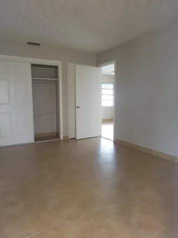 1011 NE 8th Avenue Fort Lauderdale FL 33304