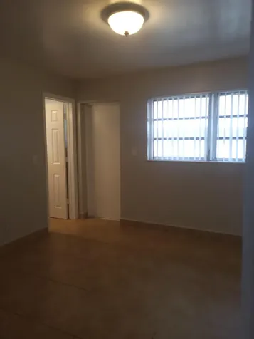 1011 NE 8th Avenue Fort Lauderdale FL 33304