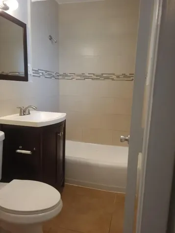 1011 NE 8th Avenue Fort Lauderdale FL 33304