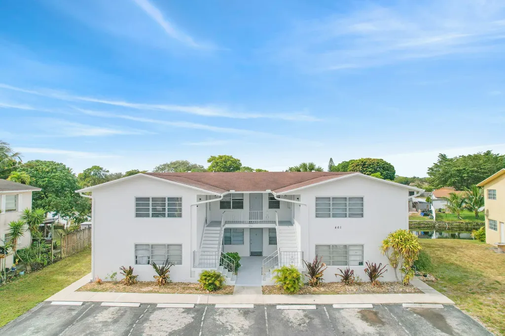 461 Sunshine Drive Coconut Creek FL