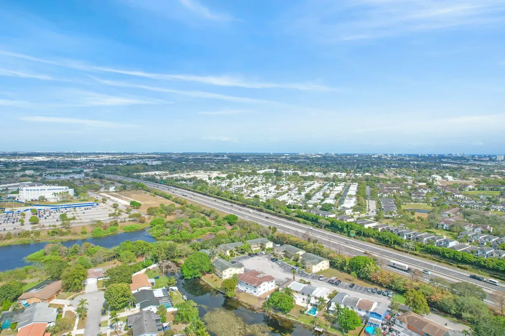 461 Sunshine Drive Coconut Creek FL
