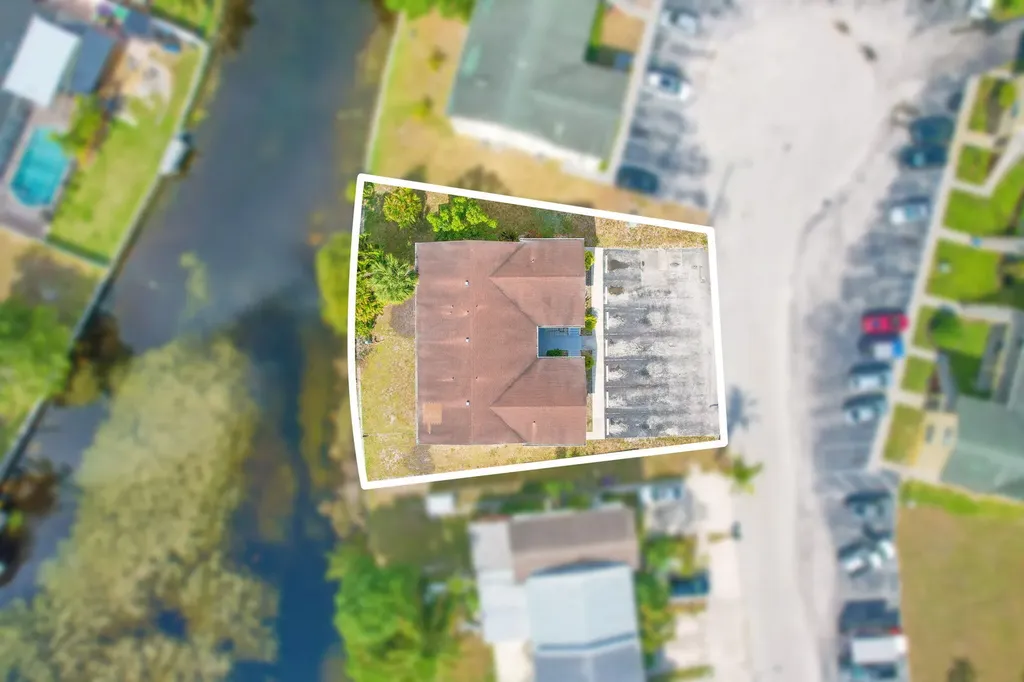 461 Sunshine Drive Coconut Creek FL