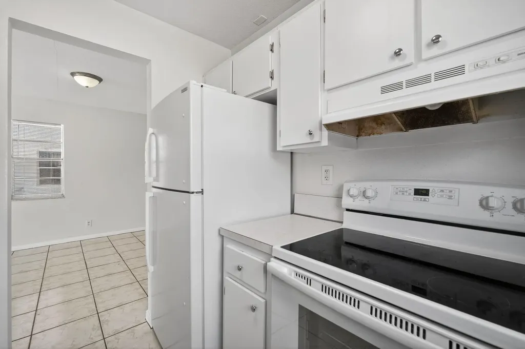 461 Sunshine Drive Coconut Creek FL