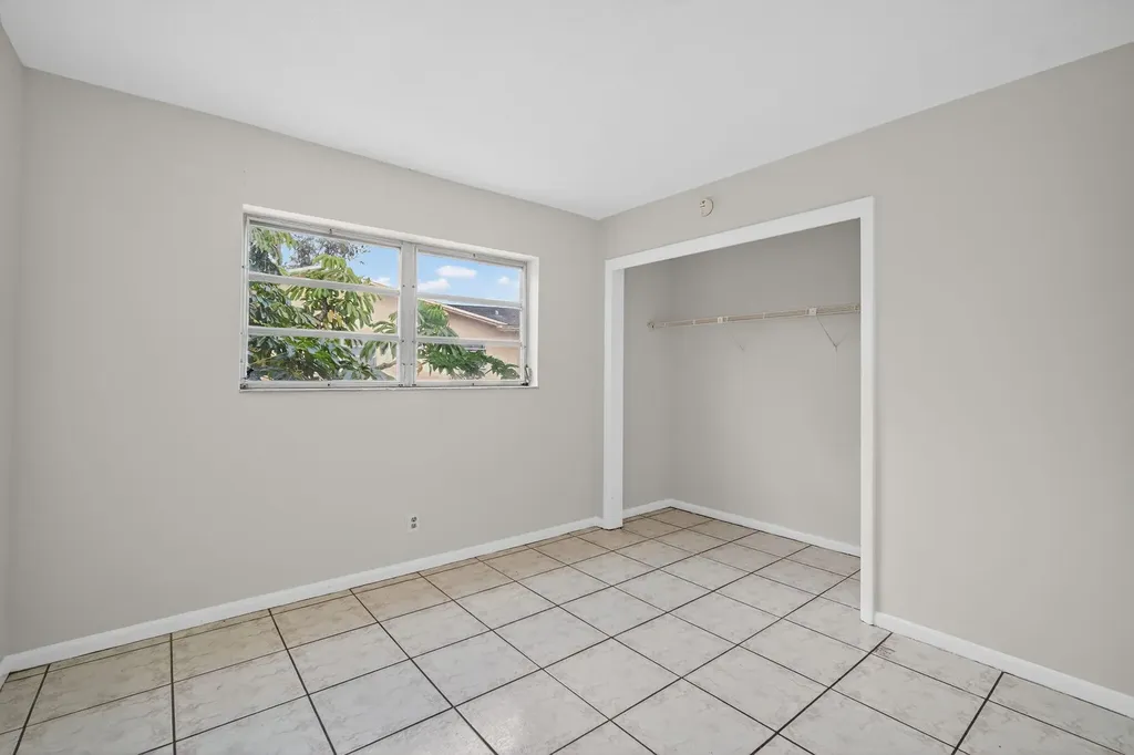 461 Sunshine Drive Coconut Creek FL