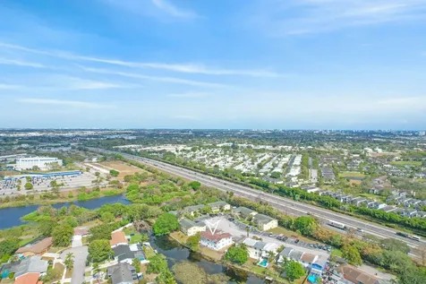 461 Sunshine Drive Coconut Creek FL